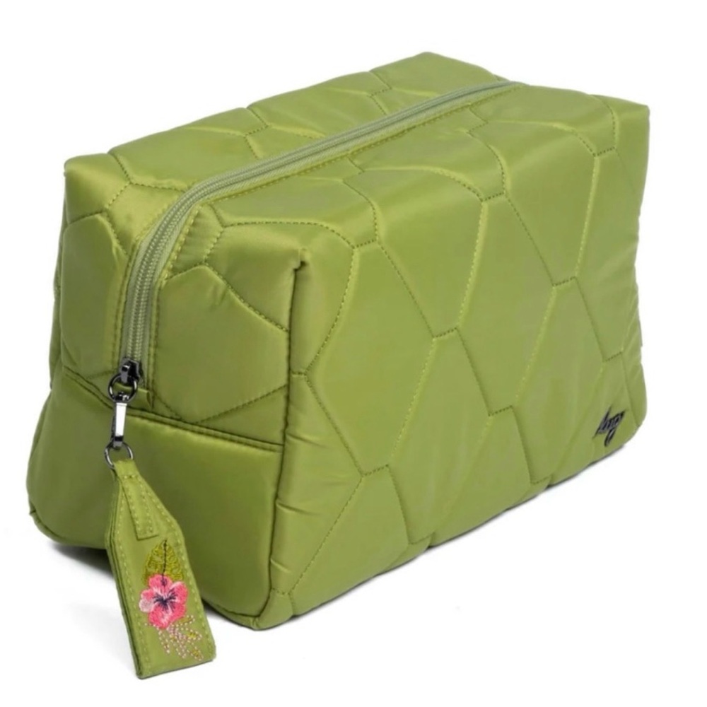 New. Lug. Bumper grass green